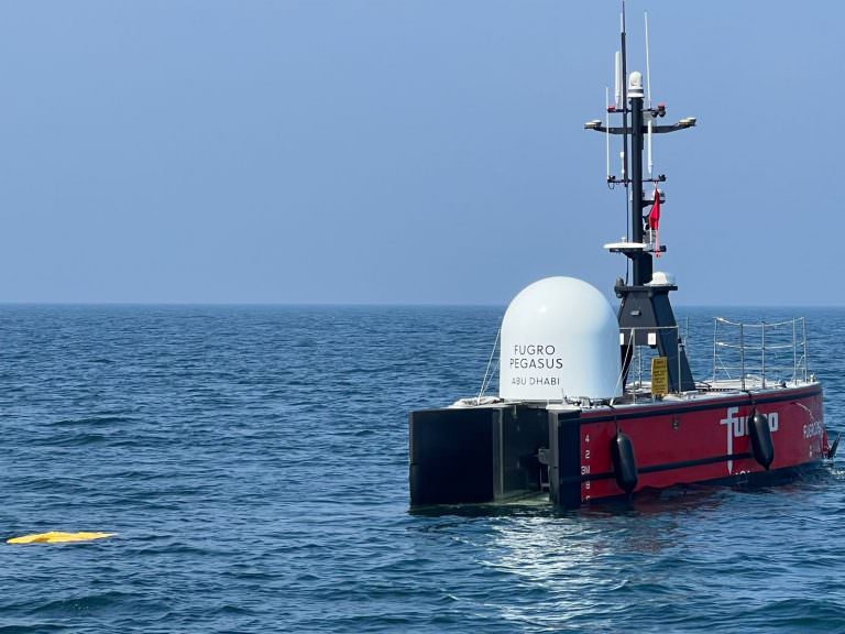 USV Fugro Pegasus in UAE: first sail and live remote control from ADIPEC 2022
